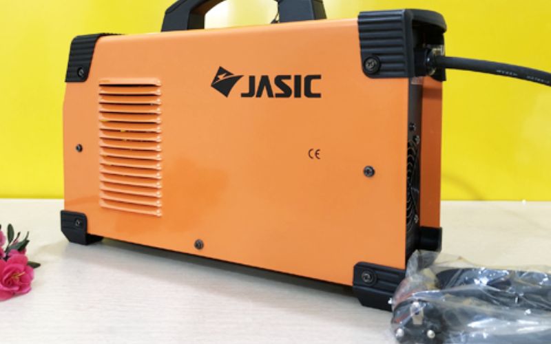 Máy hàn 2 chức năng Jasic TIG200 W223