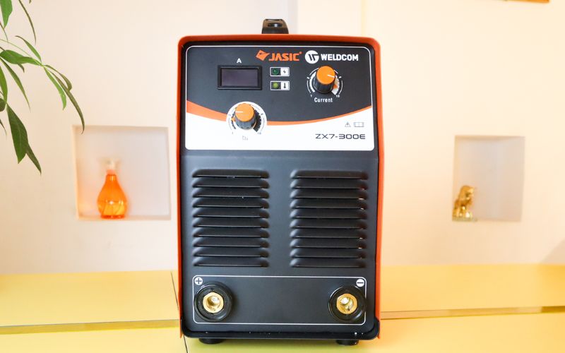Máy hàn Jasic ZX7-300E