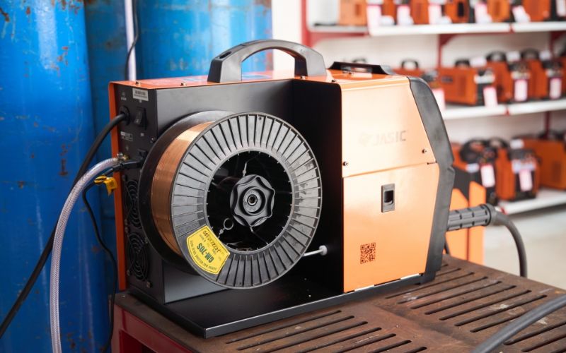 Máy hàn Mig đầu liền Jasic NB 220E