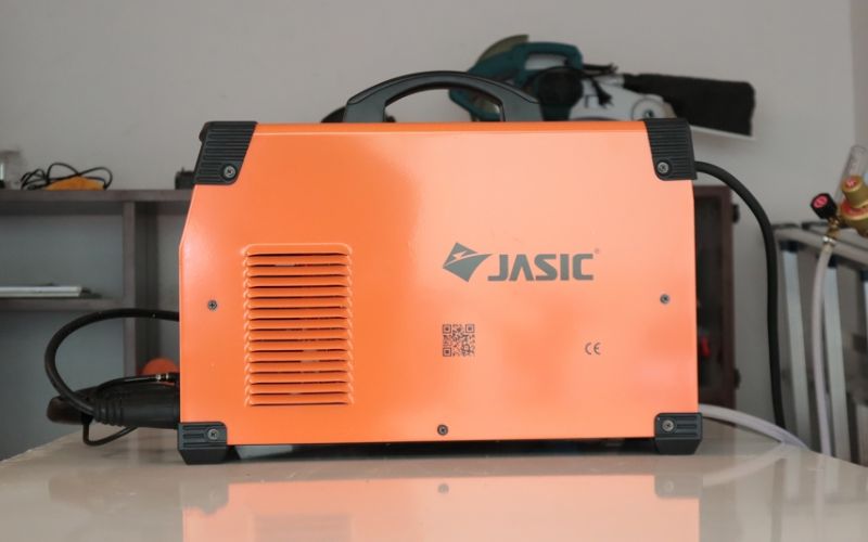 Máy hàn Tig xung Jasic TIG 200P W224