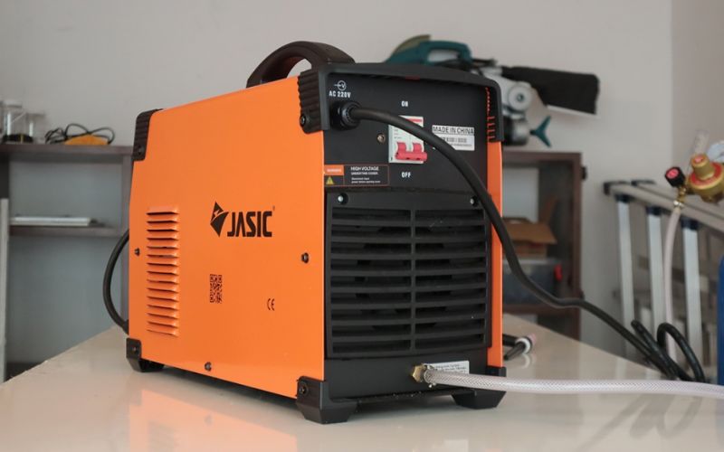 Máy hàn Tig xung Jasic TIG 200P W224